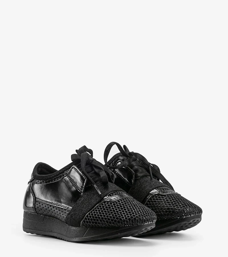 Juodi vaikiški sportbačiai Kelli