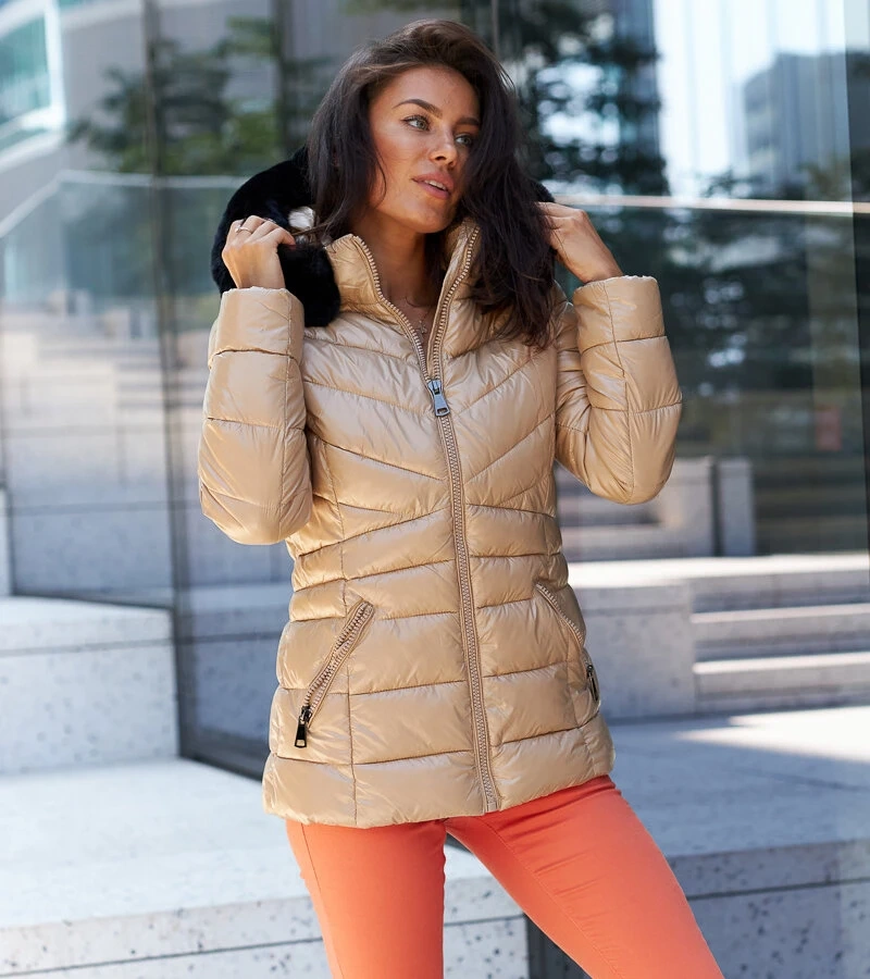 Smėlio spalvos striukė su nusegamu gobtuvu Solfatara